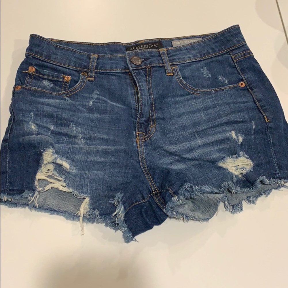 Aeropostale dark wash high waisted s6 jean shorts!